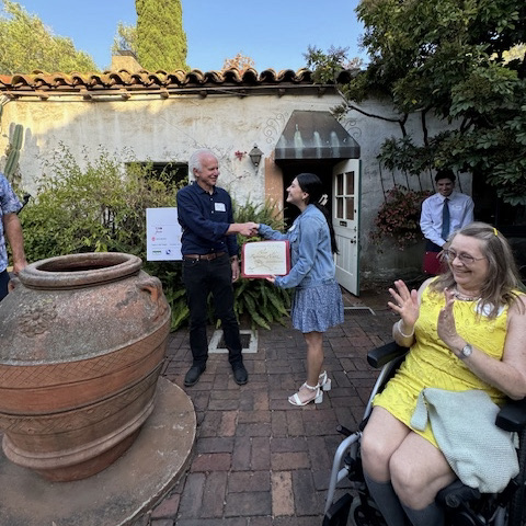 2D311337-F02B-41B0-881C-4D83D9623486_1_201_a