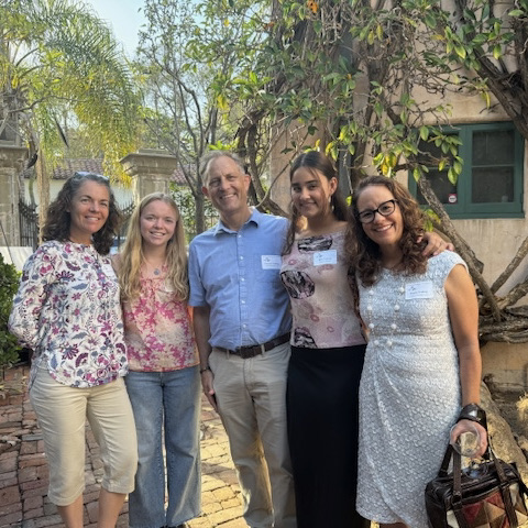 3FAE0550-9FCE-4E51-B327-F788928F7F97_1_201_a