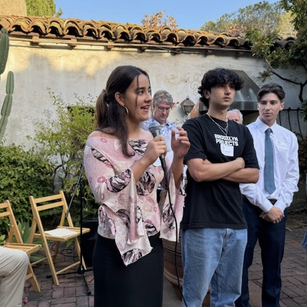 9518EF01-4259-45D1-8B30-EC5727C70D49_1_201_a