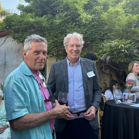 E02916CE-B586-4F9B-AB8C-BA21E152C99D_1_201_a